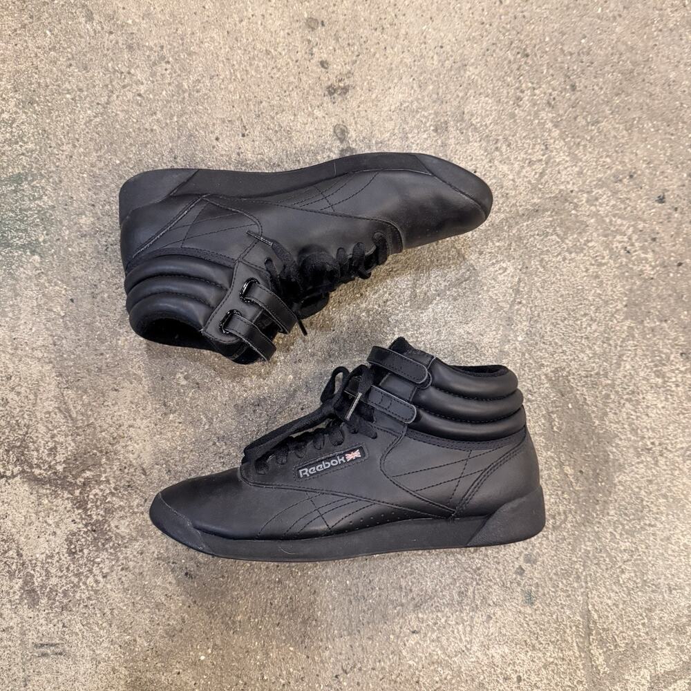 Reebok Freestyle Hi Womens 7 Black High Top Sneakers Shoes Leather Used